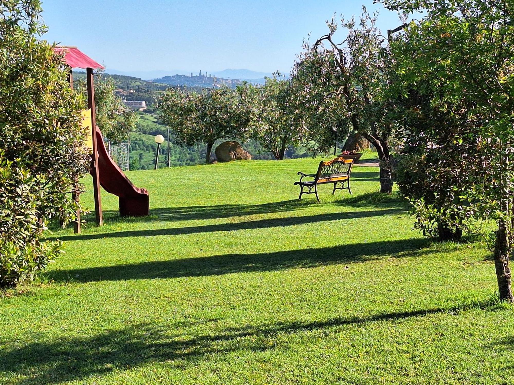 Antico Borgo Il Cardino Bed & Breakfast San Gimignano Dış mekan fotoğraf