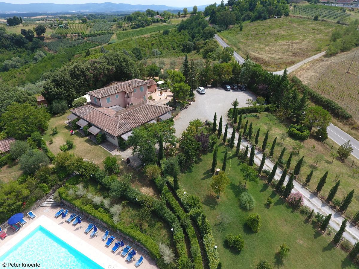 Antico Borgo Il Cardino Bed & Breakfast San Gimignano Dış mekan fotoğraf